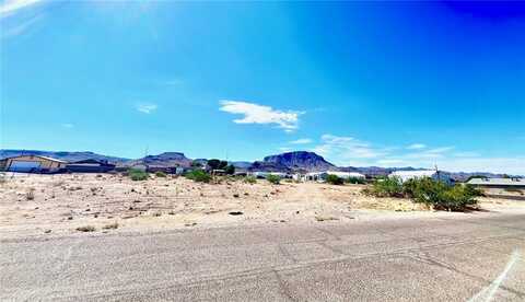 4495 N Stardust Road, Kingman, AZ 86409