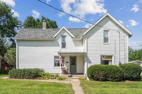 611 State Street, Dysart, IA 52224