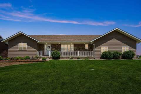 701 Christians Trail, Fairbank, IA 50629
