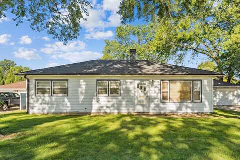 1346 South Hill Drive, Waterloo, IA 50701