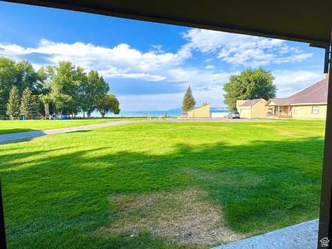 2176 S BEAR, Garden City, UT 84028