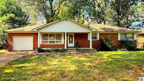 2535 Laclede, Paducah, KY 42001