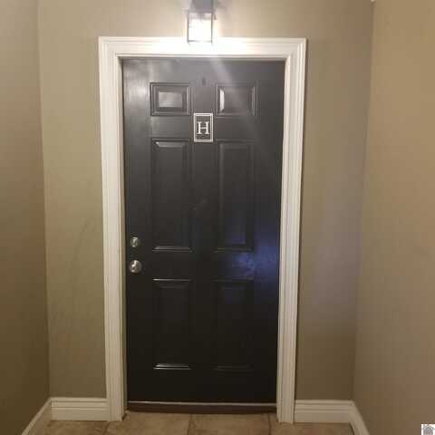 301 Maple Street - Apartment H, Murray, KY 42071