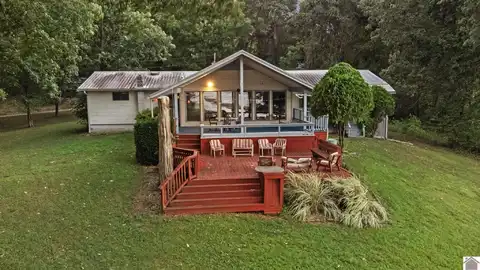 7024 Pottertown Rd, Murray, KY 42071