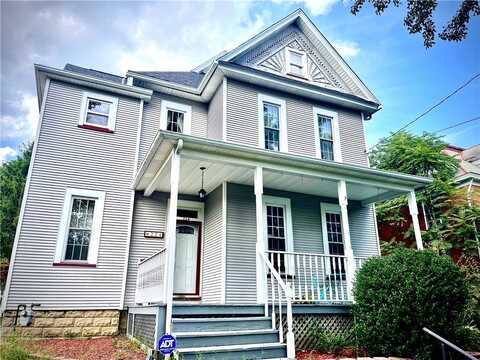 224 W W. Pearl St, Baden, PA 16001