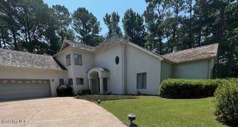 108 Rollingwood Circle, Sneads Ferry, NC 28460