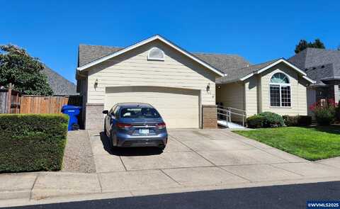 793 Burgundy Av NE, Keizer, OR 97303