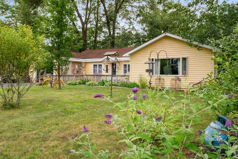 5064 Wilson Road, Indian River, MI 49749