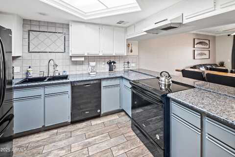 777 HARRAH Way, Lake Havasu City, AZ 86403