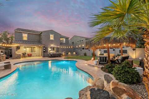 4901 S JOSHUA TREE Lane, Gilbert, AZ 85298