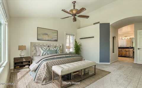 15846 S 33RD Place, Phoenix, AZ 85048