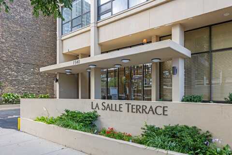 1540 N. La Salle Drive, Chicago, IL 60610