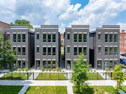 5004 S. Prairie Avenue, Chicago, IL 60615