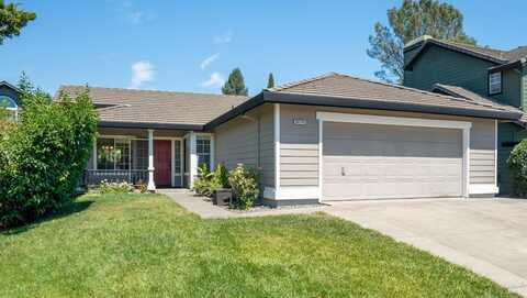 9474 Lazy Creek Drive, Windsor, CA 95492