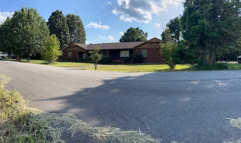 104 Academy, Paragould, AR 72450
