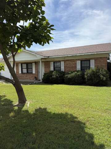 810 E 8th Street, Rector, AR 72461