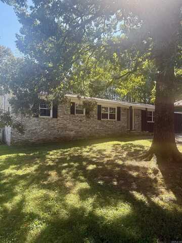 2608 Hurricane Lake Rd, Benton, AR 72019