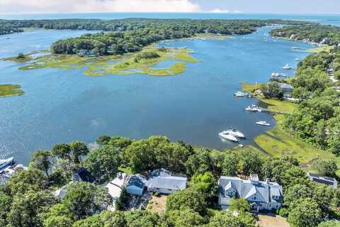 9 Point Road, Mashpee, MA 02649