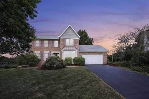 10146 Chantry Place, Pickerington, OH 43147