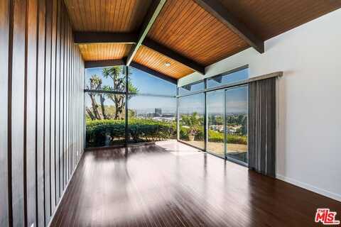 5961 Wrightcrest Dr, Culver City, CA 90232