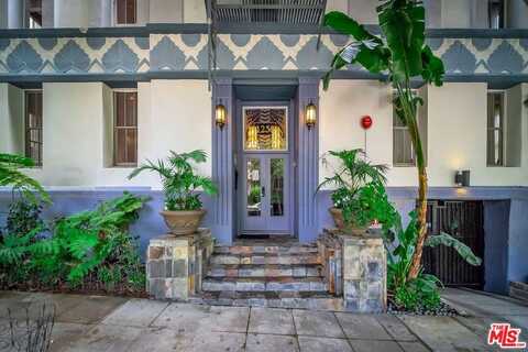 1236 N Flores St, West Hollywood, CA 90069