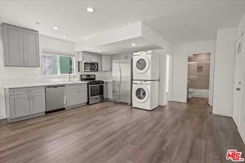 1887 W 20th St, Los Angeles, CA 90007