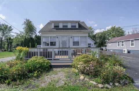 15 Kozy Lane, Malta, NY 12020