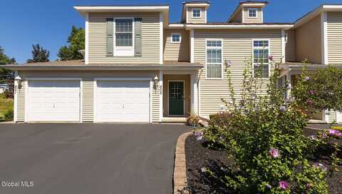 902 Royale Court, North Greenbush, NY 12180