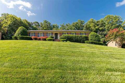 2411 Sandlewood Drive, Gastonia, NC 28054
