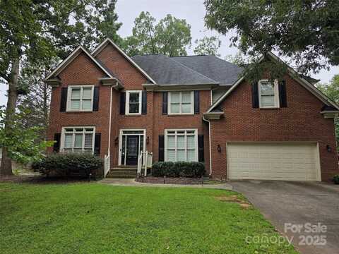 11550 Falling Leaves Drive, Charlotte, NC 28277