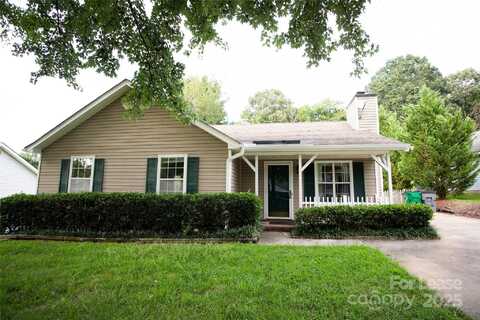 322 Cottonwood Park Drive, Charlotte, NC 28214