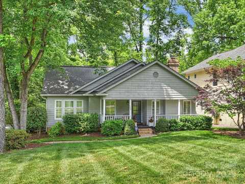 2048 Brandon Circle, Charlotte, NC 28211