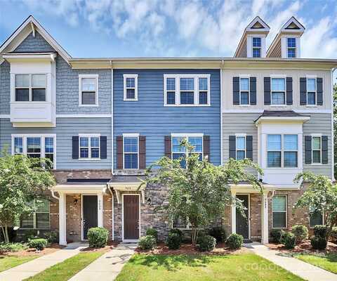 9604 Ainslie Downs Street, Charlotte, NC 28273