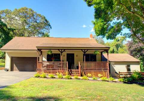 173 Hunters Road, Norwich, CT 06360