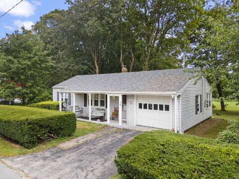 76 South Prospect Street, Putnam, CT 06260