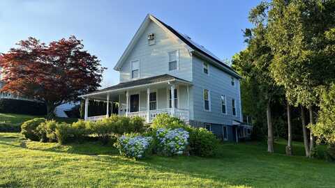 20 School Street, Stonington, CT 06355