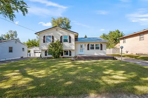 4146 E Madison Avenue, Des Moines, IA 50317