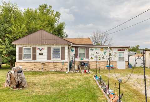 580 NE 48th Place, Des Moines, IA 50313