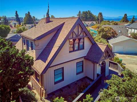 5610 SW Teig Place, Seattle, WA 98116