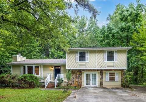 5152 McCarter Station, Stone Mountain, GA 30088
