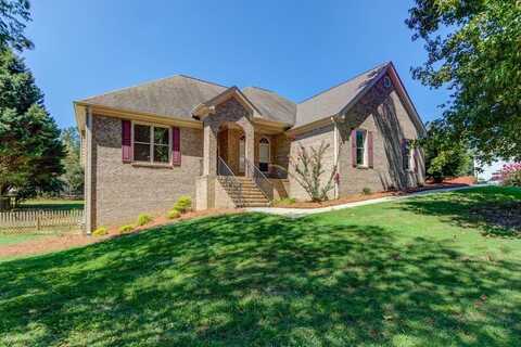 550 Nellie Lane, Loganville, GA 30052
