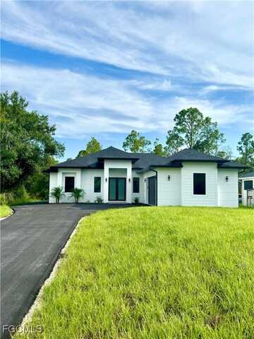 2558 72nd Avenue NE, Naples, FL 34120
