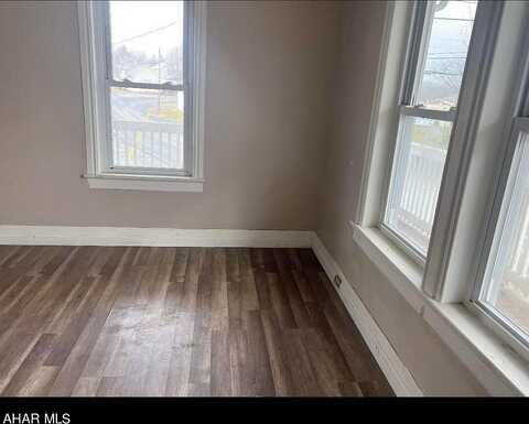 Read Hill, FISHERTOWN, PA 15539