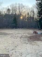 Binker, BERLIN, NJ 08009