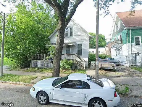 Ring, MILWAUKEE, WI 53206