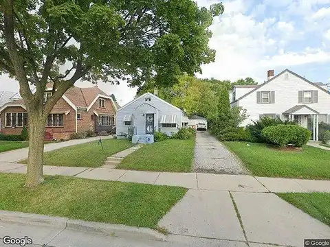 16Th, MILWAUKEE, WI 53206