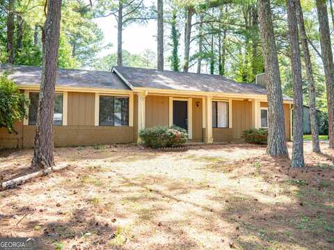 96 Burnham, Jonesboro, GA 30238