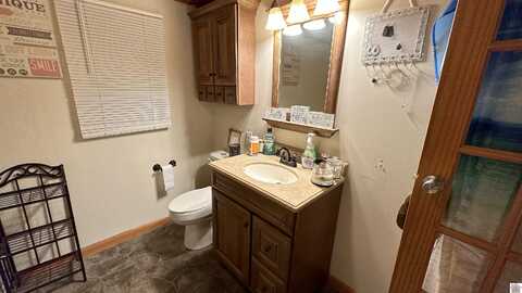 Yawe, NEW CONCORD, KY 42076