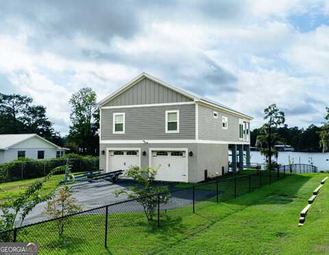 475 N Cedar Creek, Cordele, GA 31015