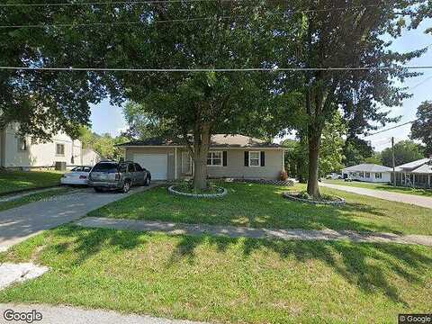 Chestnut, RICHMOND, MO 64085